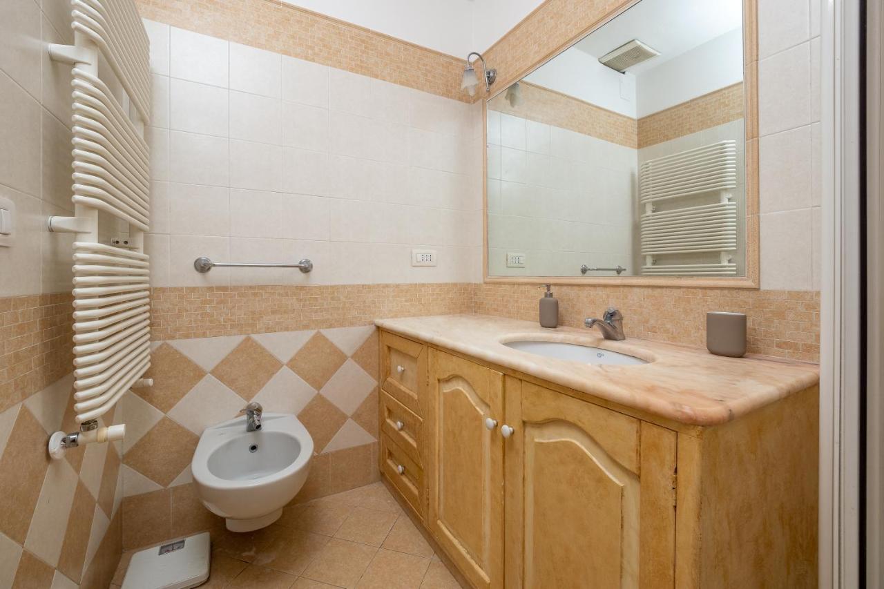 A Casa Di Antonio - De Vivo Realty Positano Villa Luaran gambar